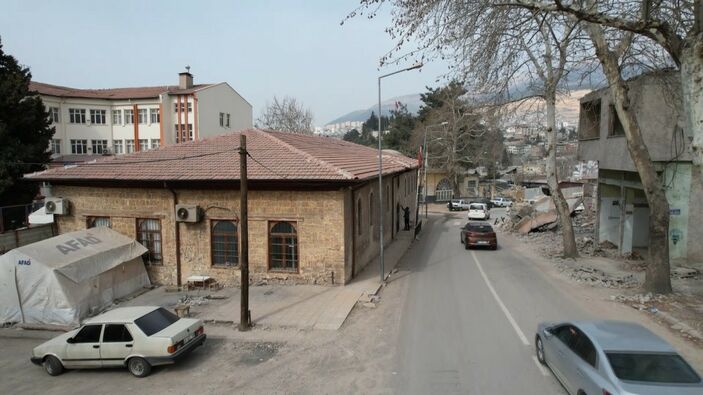 Kahramanmaraş depreminde, 3 asırlık kilisenin taşı bile oynamadı