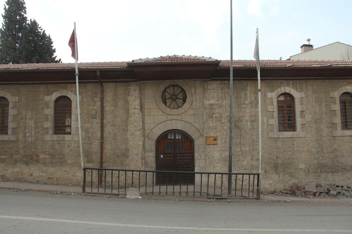 Kahramanmaraş depreminde, 3 asırlık kilisenin taşı bile oynamadı