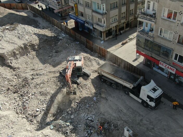 Kayseri'de depremin bilançosu: Ağır hasarlı yapı sayısı 851’e çıktı