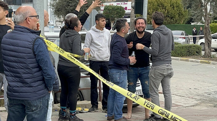 Kazada ölen depremzedelerin Gökhan Zan'ın akrabası olduğu ortaya çıktı