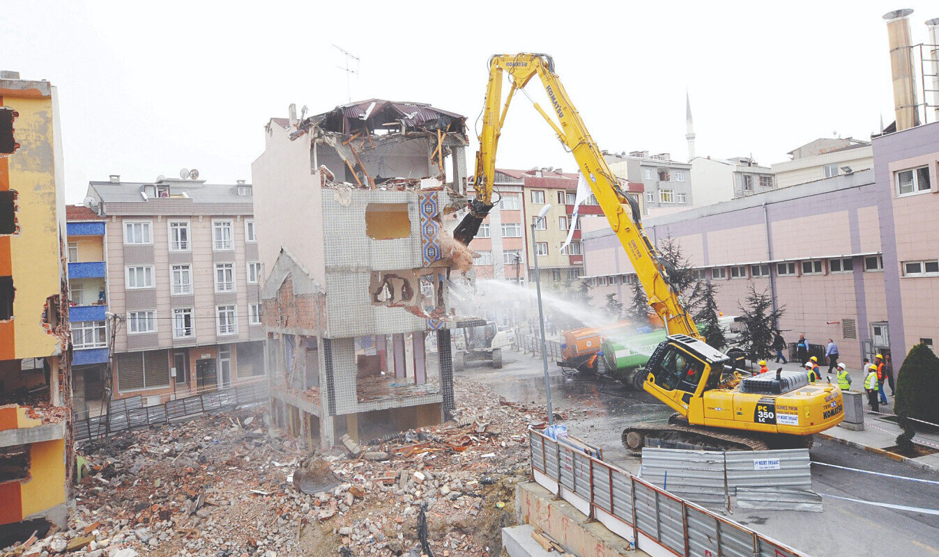 Kentsel dönüşüm için kesenin ağzı açıldı. Bir milyon 250 bin tl kredi imkanı