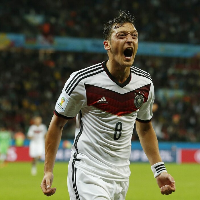 Mesut Özil'den veda sonrası ilk açıklamalar