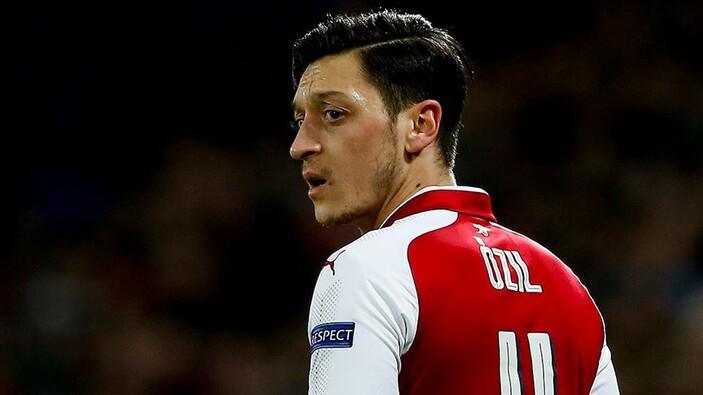 Mesut Özil'den veda sonrası ilk açıklamalar