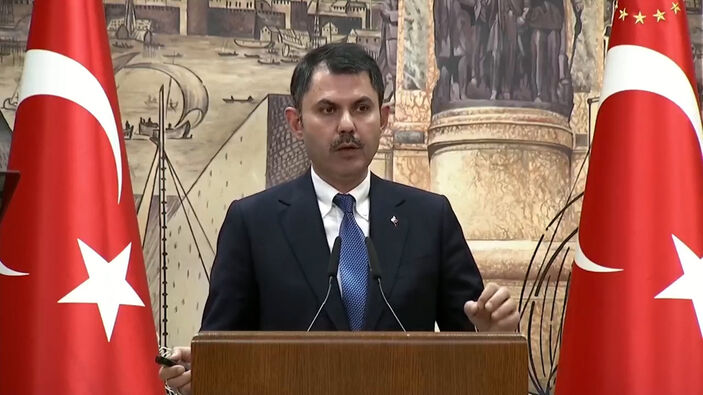 Murat Kurum: 1 yıl içerisinde Türkiye'ye 2 milyon güvenli konut kazandırılacak