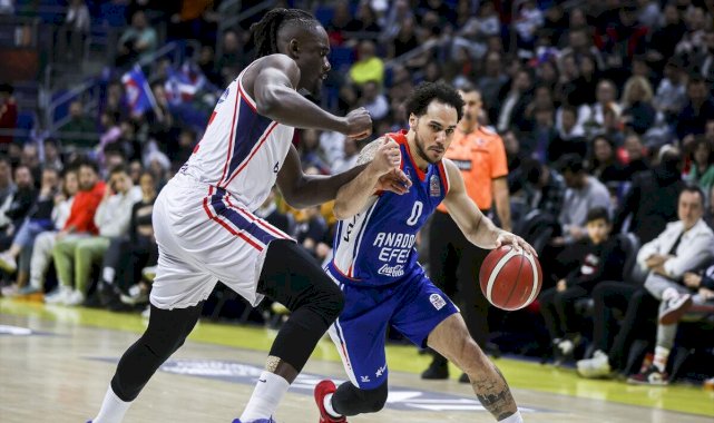 Anadolu Efes, Bahçeşehir Koleji'ni deplasmanda yendi
