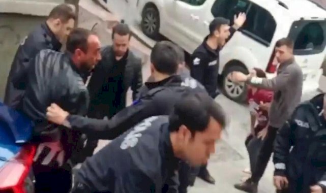 Beyoğlu'nda ihbara giden polislere saldırdılar