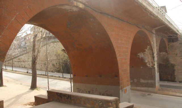 Kahramanmaraş'ta şehitler anısına yapılan Kanlıdere Köprüsü ayakta kaldı