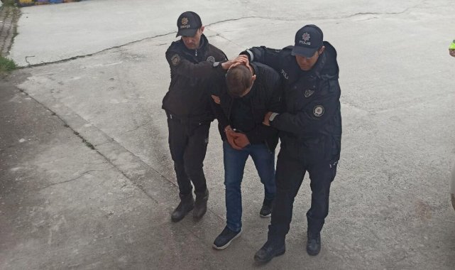 Kastamonu’da arkadaşı tarafından vurulan kişiyi, cebindeki telefon kurtardı