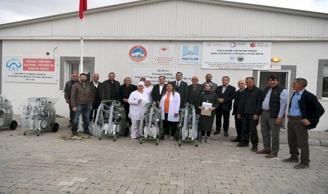 Kayserili üreticiye süt sağma makinesi desteği