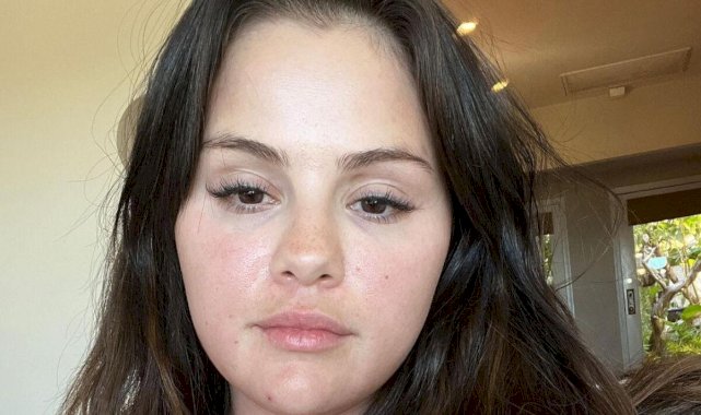 Selena Gomez makyajsız fotoğraf paylaştı