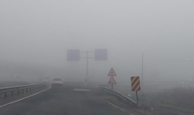 Tekirdağ'da sis: Görüş mesafesi 10 metreye düştü