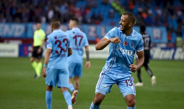 Vitor Hugo: Golümü anneme armağan ediyorum