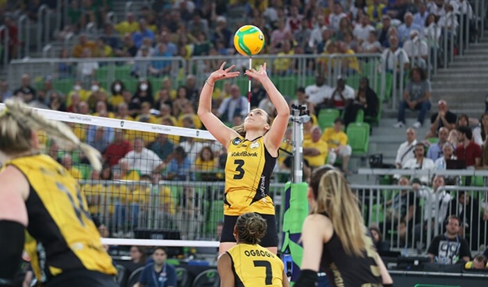 VakıfBank CEV Kadınlar Şampiyonlar Ligi'nde yarı finalde