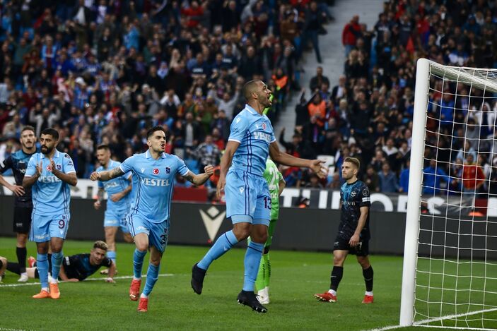 Vitor Hugo: Golümü anneme armağan ediyorum