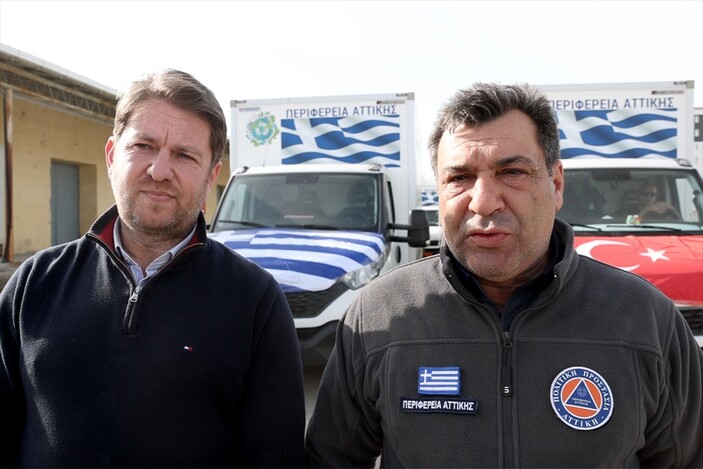 Yunanistan'dan Türkiye'ye yeni deprem yardımı