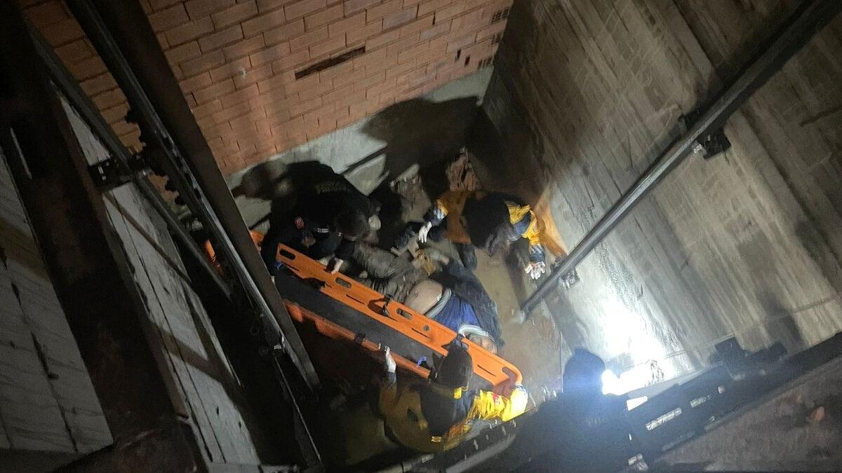Zonguldak'ta asansör boşluğuna düşen işçi ağır yara aldı
