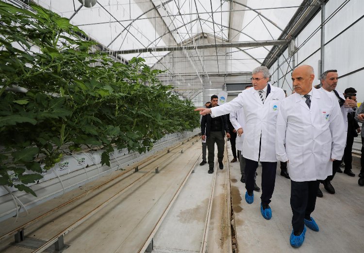 Bakan Kirişci'den Sakarya'ya tam not