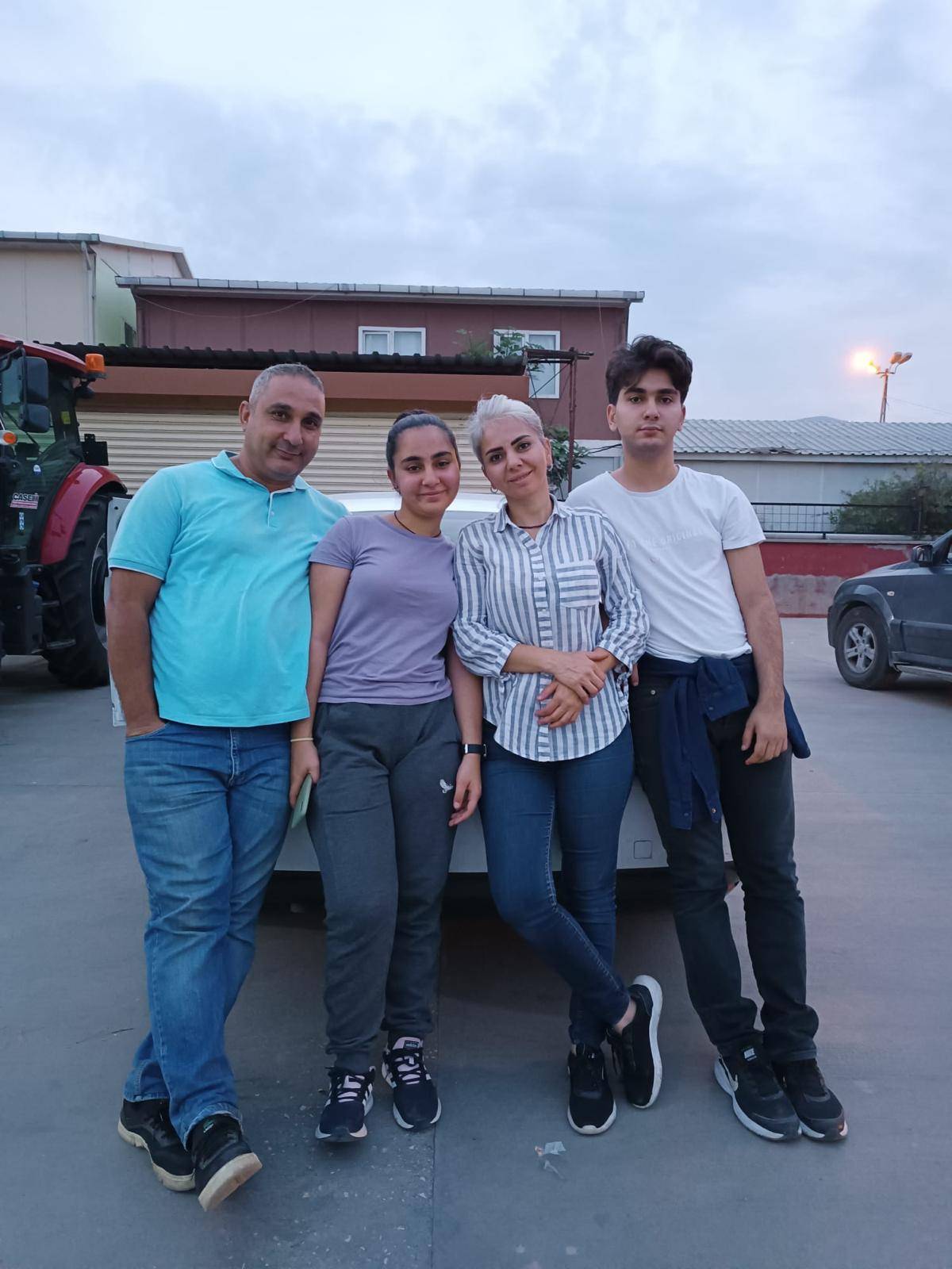 Deprem Kentlerinde Bayramın Adı Yok! (Özel Haber)