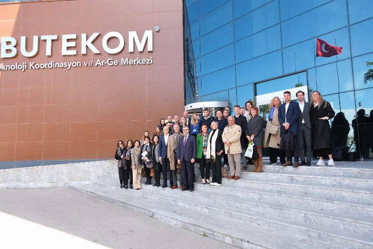 Hollanda ile Bursa arasında tekstil iş birliği