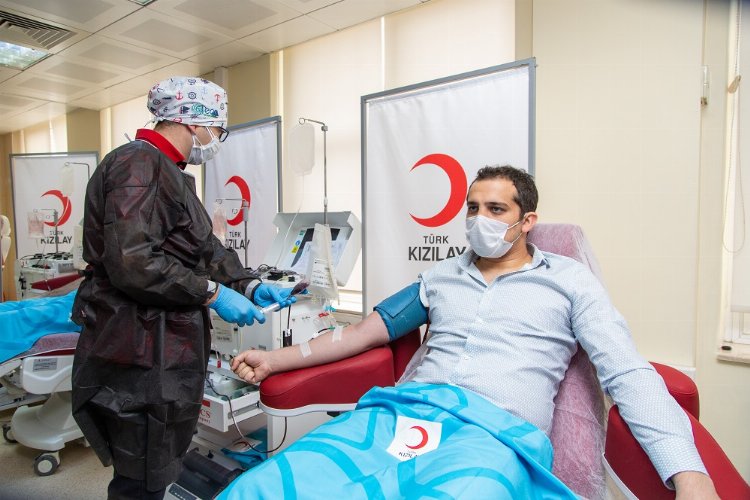 Kızılay'dan stoklar için gönüllü bağışçılara acil çağrı