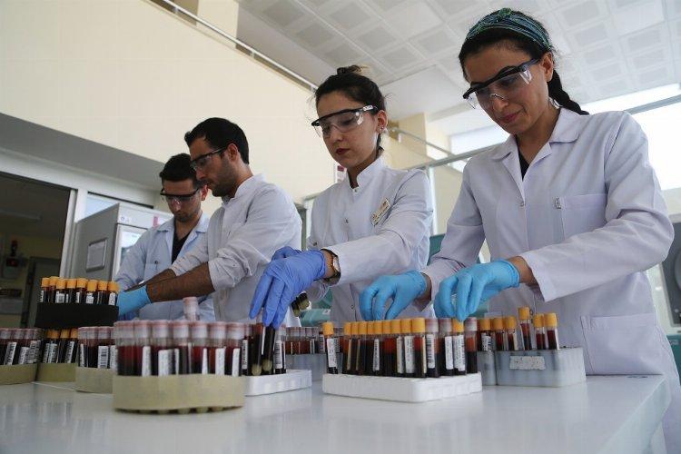 Kızılay&#039;dan stoklar için gönüllü bağışçılara acil çağrı