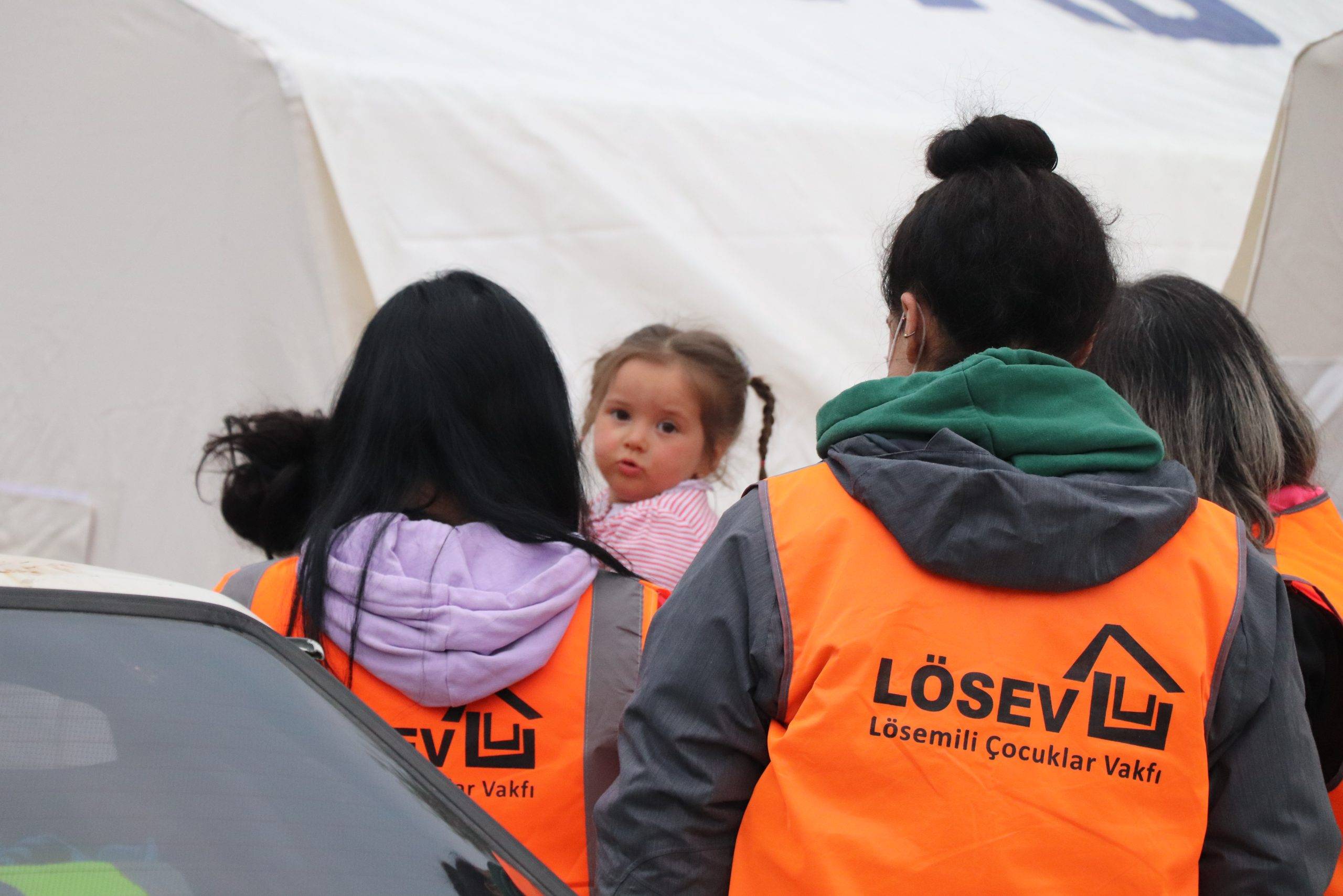LÖSEV, Lösemisiz ve Kansersiz Bir Dünya İçin Uyarıyor!