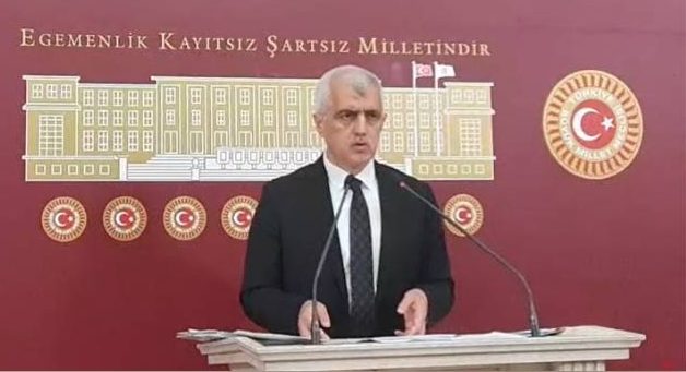 Sağlık Lisansiyerleri: 60 Puanla Atananlar Seviniyor, 95 Puan Alanlar Ağlıyor!