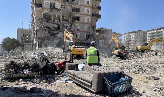 Hatay’da çöken binanın raporu: Betonlar elle parçalanacak kadar düşük dozajlı