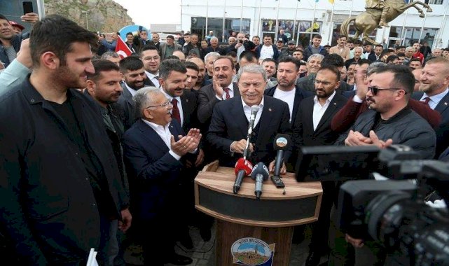 Kayseri protokolüne coşkulu karşılama
