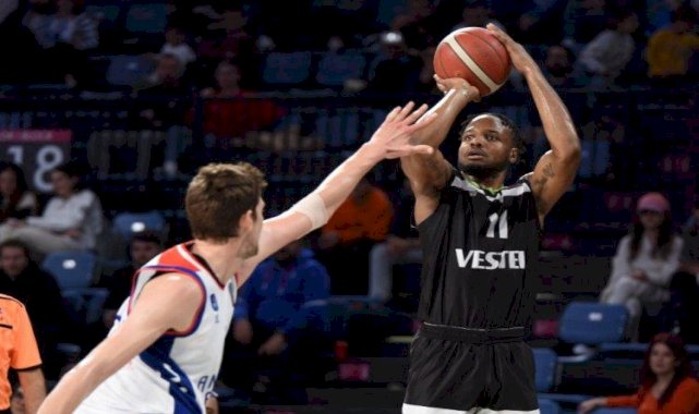 Potanın Tarzanları'ndan muhteşem performans