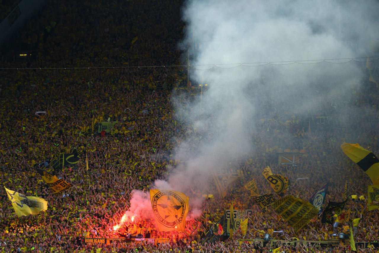 7 gollü maçta kazanan Borussia Dortmund oldu