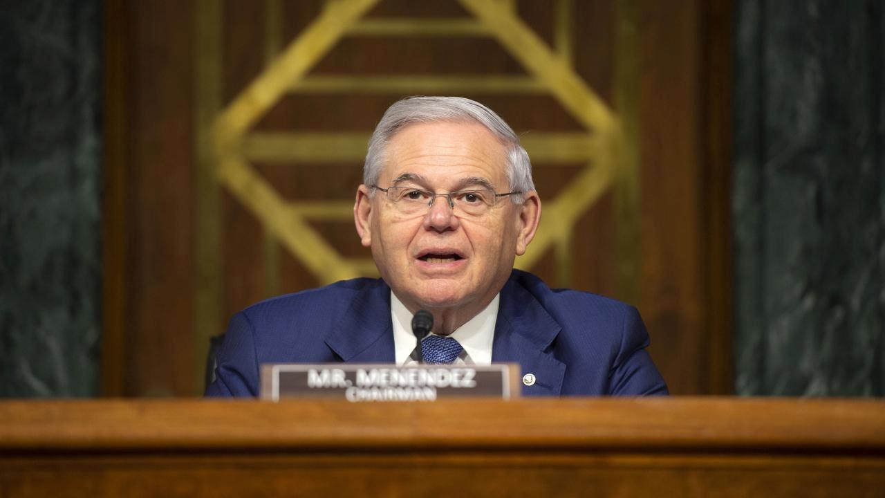 ABD'li Demokrat Başkan Bob Menendez, F-16 şartını açıkladı