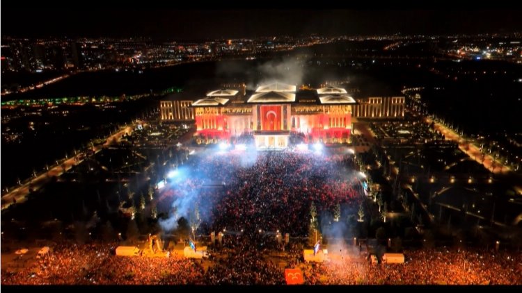 Cumhurbaşkanı Erdoğan Külliye'de