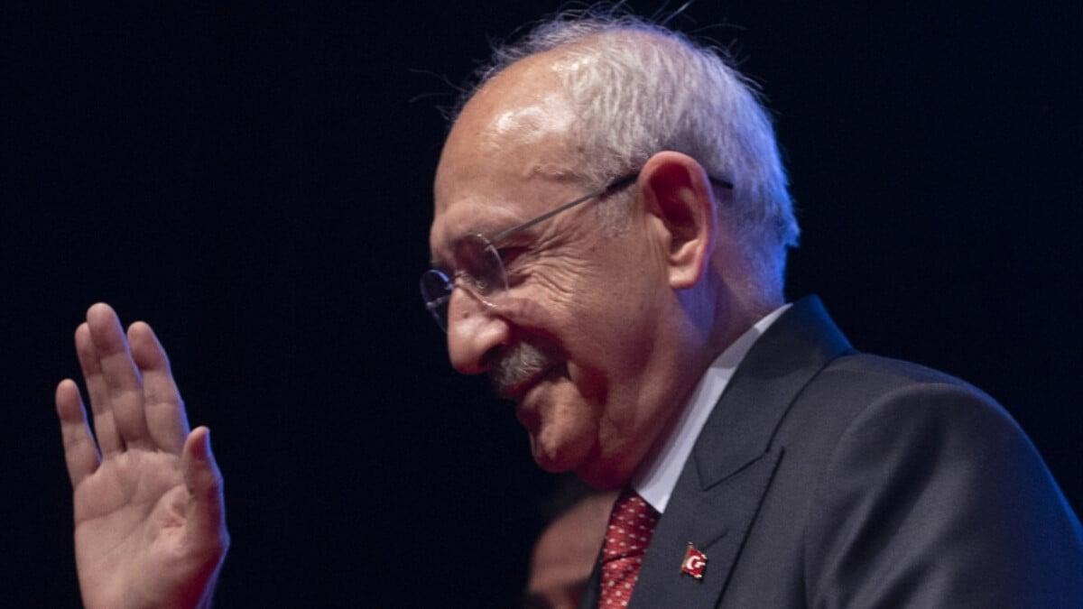İngiliz Reuters&#039;ın analizi: CHP&#039;de Kılıçdaroğlu&#039;nun koltuğu için isim aranıyor