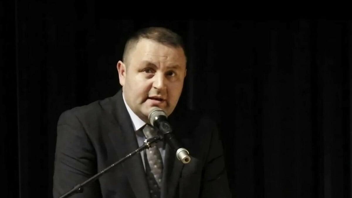 Kayseri&#039;nin bağımsız Çerkes adayı Mutlu Akkaya 12 partiyi solladı