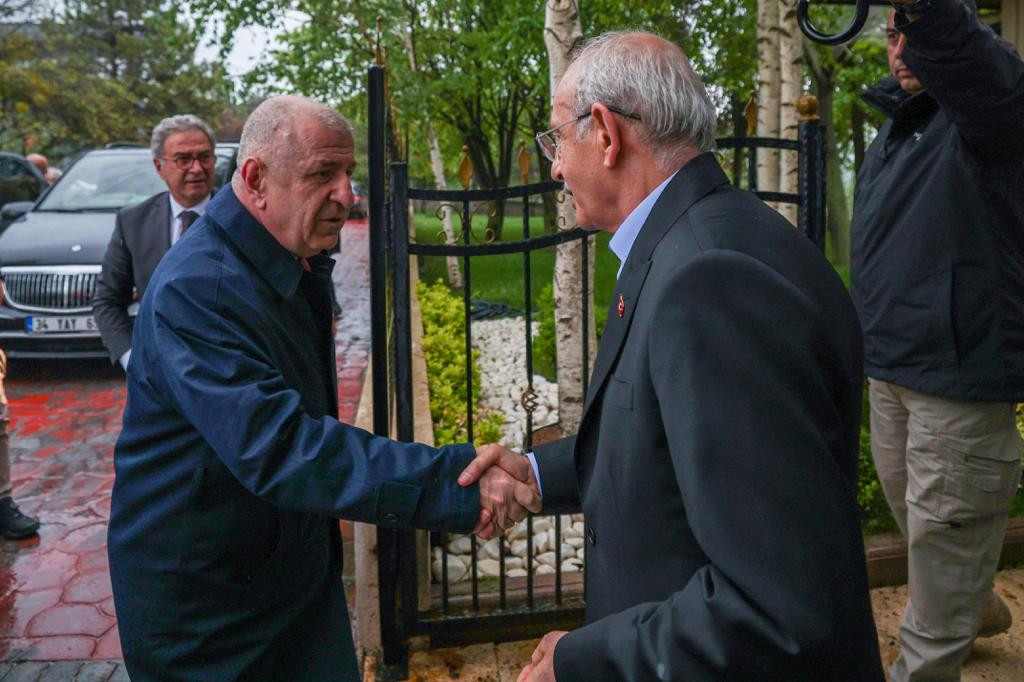 Kılıçdaroğlu ile Özdağ, Ahlatlıbel'de görüştü