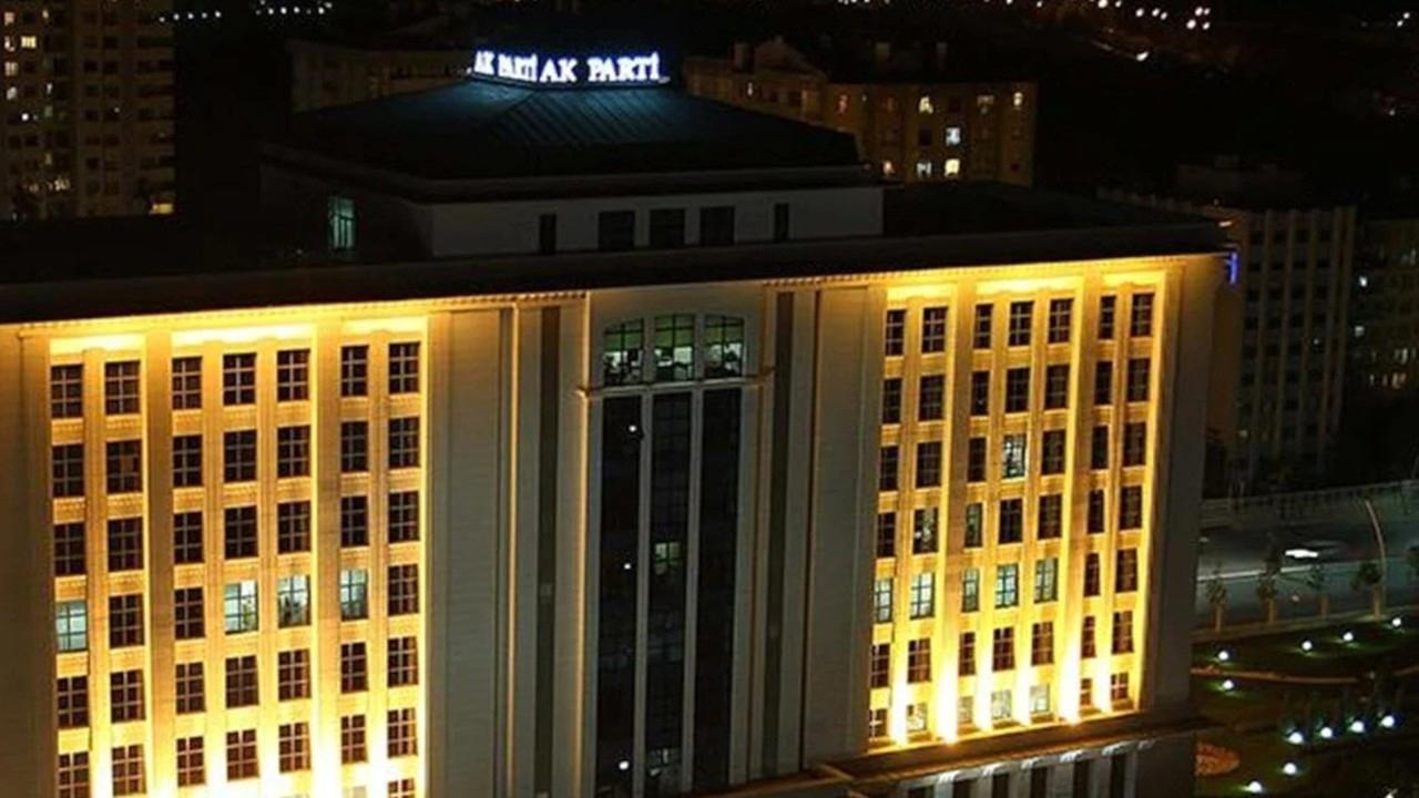 Murat Ağırel: Sonuçlar YSK sistemine girmeden, AKP&#039;ye ulaştırıldı