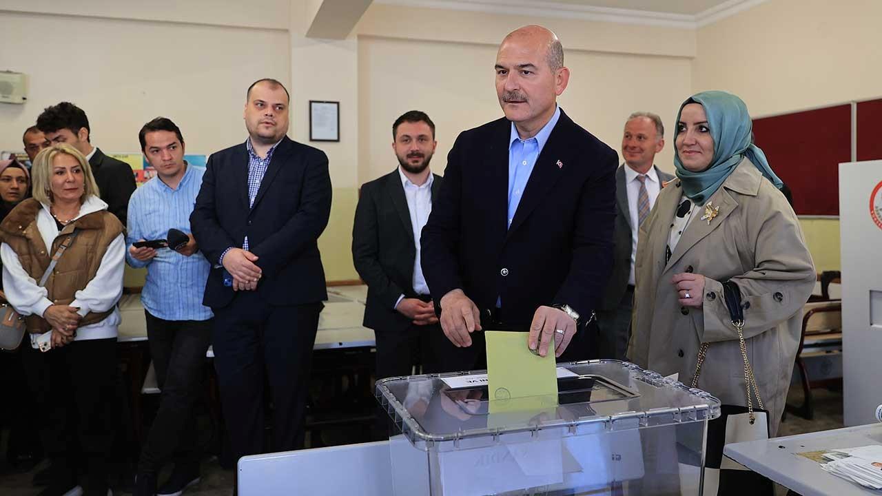 Soylu, İstanbul&#039;da oyunu kullandı: &#039;79 helikopterimiz, 8 uçağımız da görev başında&#039;