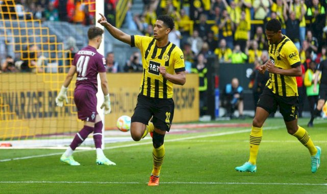7 gollü maçta kazanan Borussia Dortmund oldu
