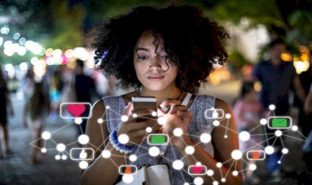 Seçim dönemlerinde 'sosyal medya' stres kaynağı!