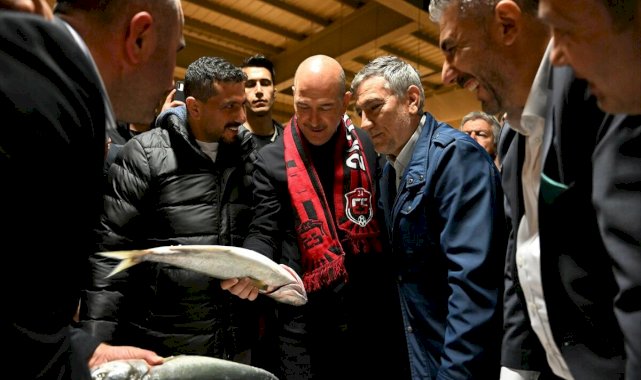 Süleyman Soylu: Erdoğan balkon konuşmasına çıkarken, Biden'ın yüzü mosmor olacak