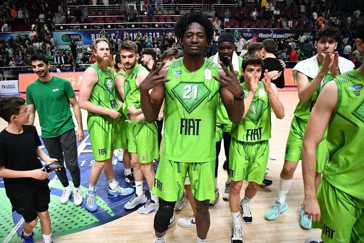 TOFAŞ Play-Off biletini Kolej&#039;den aldı