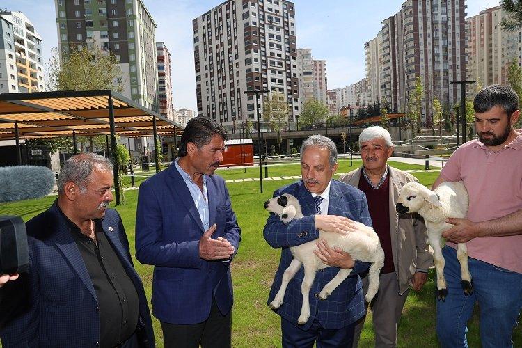 Üreticilerden Başkan Yalçın&#039;a ziyaret