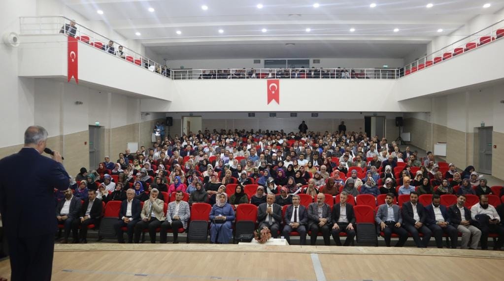 Afyonkarahisar’da “Vekaletle Kurban Organizasyonu Tanıtım Toplantısı” yapıldı