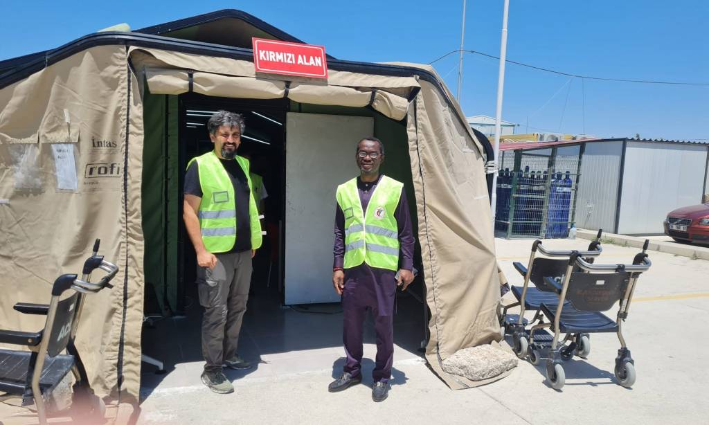 DTB Başkanı Dr. Enabulele’den Deprem Bölgesine Ziyaret
