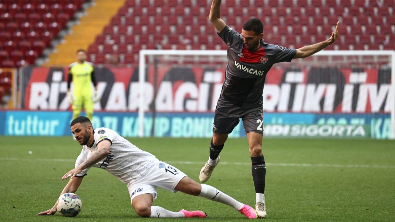 Fatih Karagümrük 3 puanı 3 golle aldı