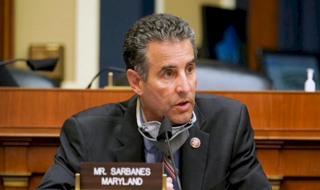 ABD Kongre üyesi Sarbanes, Türkiye'yi F-16'larla tehdit etmeye çalıştı