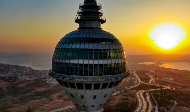 Dev kule satışa çıkartıldı! İstenen para ise adeta dudak uçuklatıyor