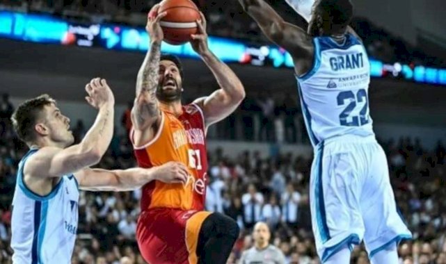 Galatasaray'ı geçen Türk Telekom yarı finalde