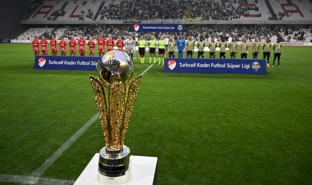 Kadınlar Süper Ligi'nde Fenerbahçe'yi yenen Ankara Büyükşehir Belediyesi şampiyon oldu